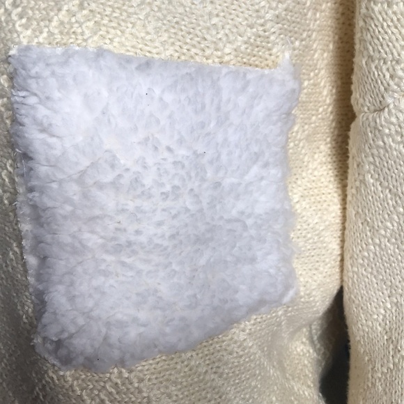 NWOT butter yellow long thick crew neck pull on sherpa lined sweatshirt size L - Picture 2 of 16